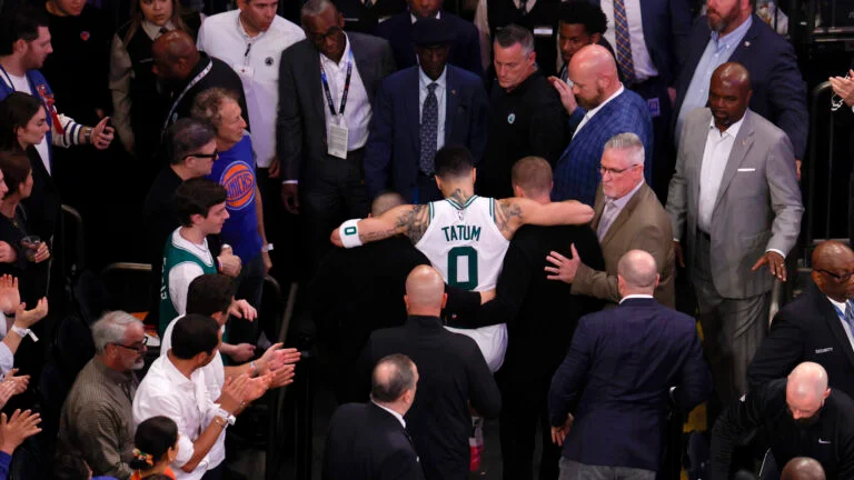Jayson Tatum Injury Shocks Celtics in Game 4 Loss to Knicks